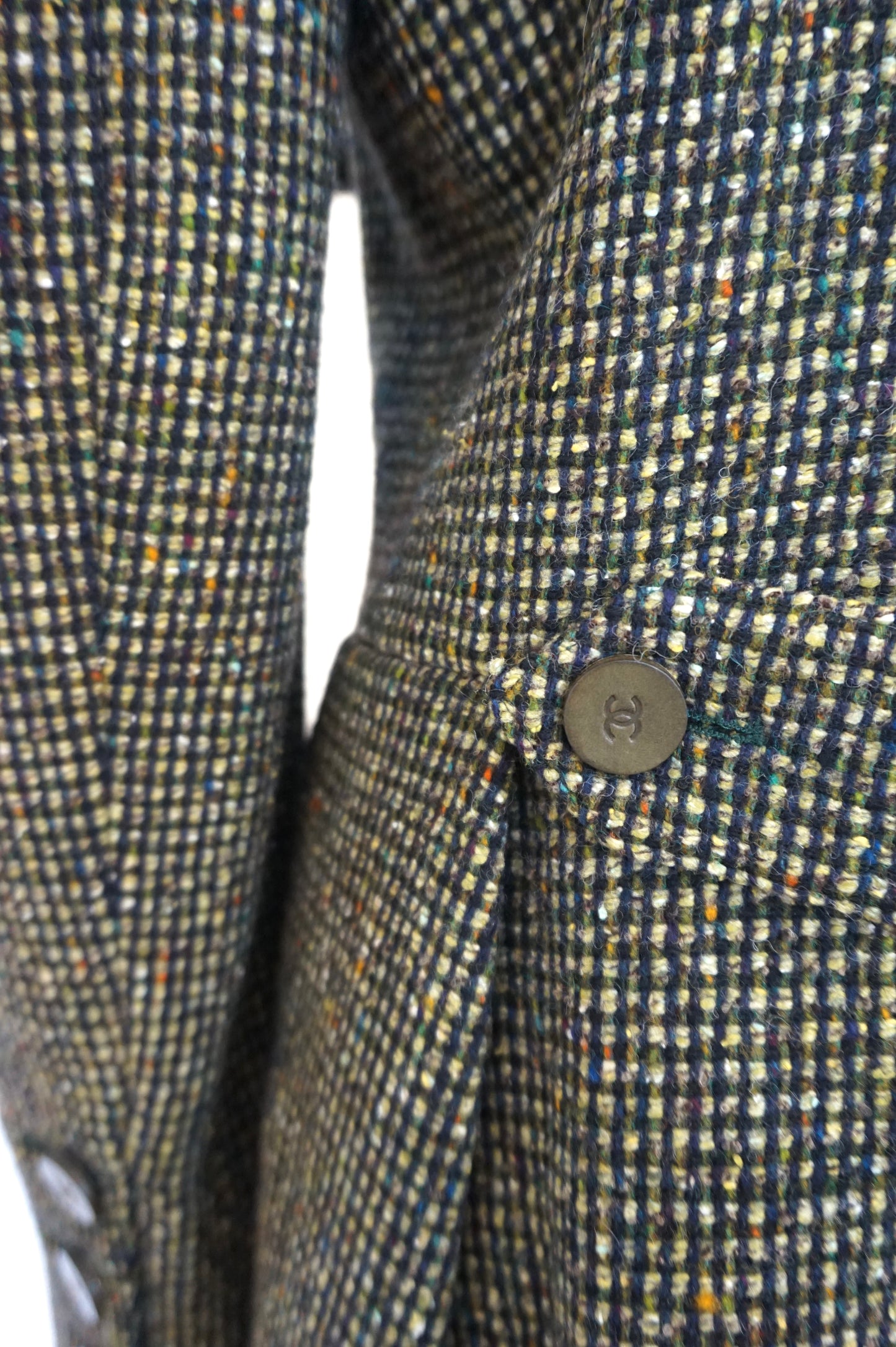 Chanel Fall 2001 Olive Green Tweed Jacket