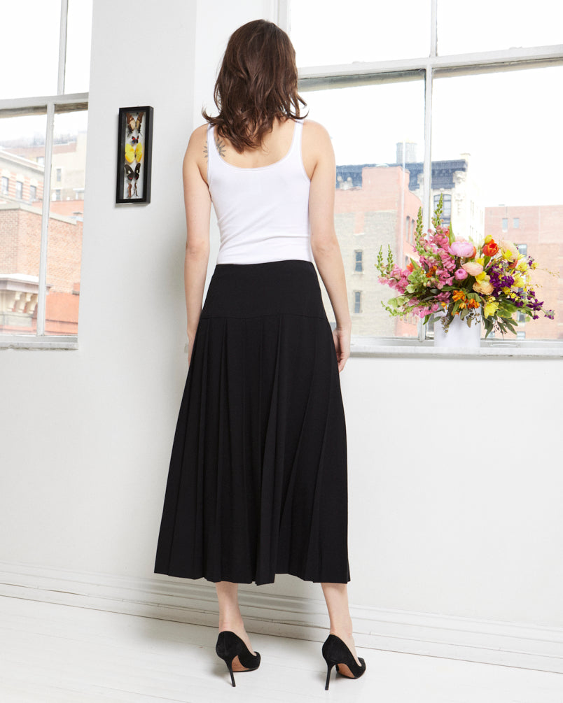 Chanel Black Pleated Skirt